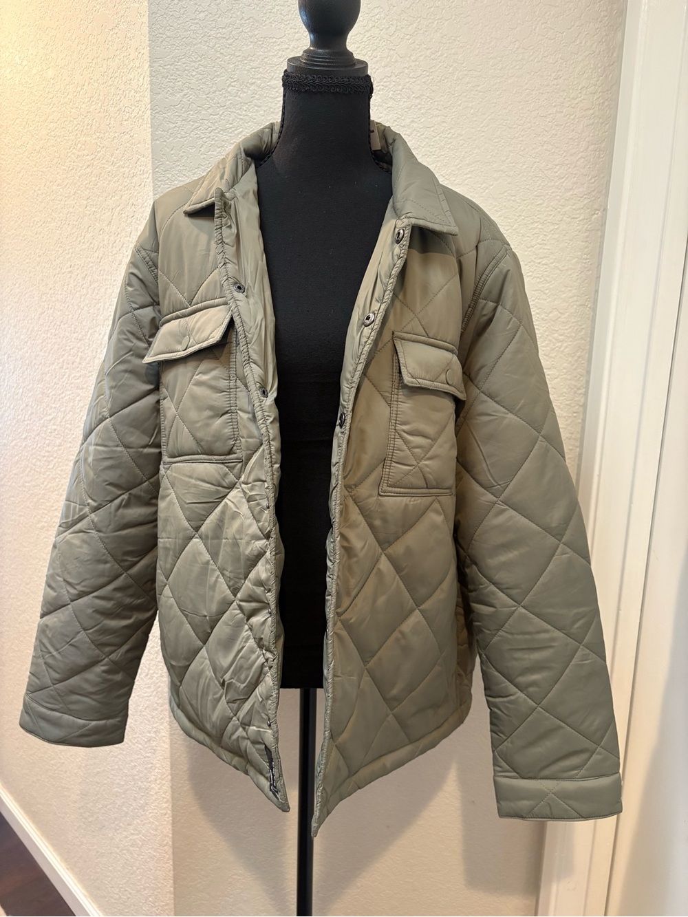 RSQ Tillys Quilted Olive Green Men's Jacket sz med